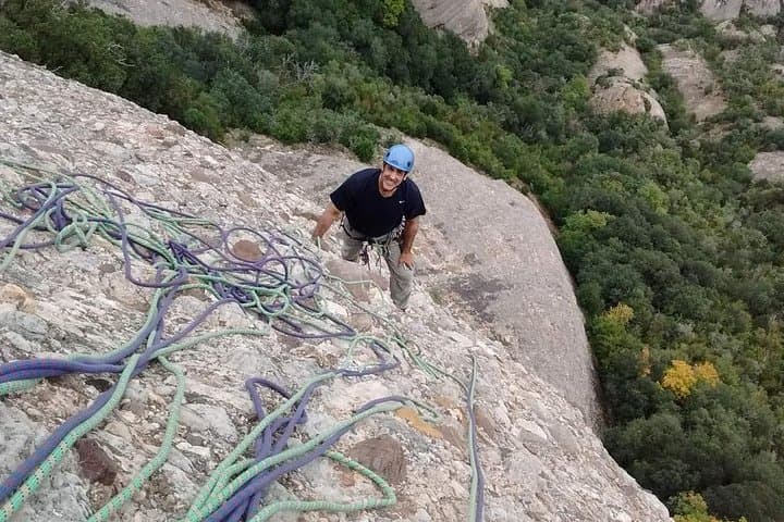 Full-day Guided Rock Climbing Adventure in Montserrat, Barcelona photo 2