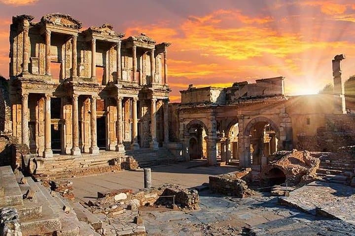 Ephesus Day Trip from Istanbul by Flight — Private One-Day Tour to Ancient Ruins photo 3