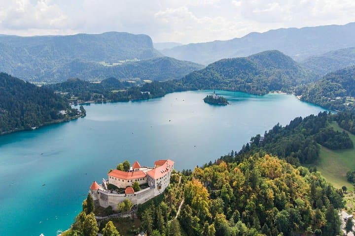 Zagreb to Ljubljana and Lake Bled Day Tour: Castle Views, Pletna Boats & Cream Cake photo 3