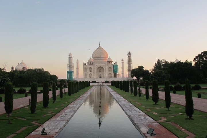 Maharajas & Sadhus: 10-Day Rajasthan, Agra & Varanasi Cultural Journey photo 4