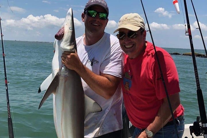 Full-Day Galveston Jetty Fishing Charter — Offshore Picks & Practical Tips photo 2