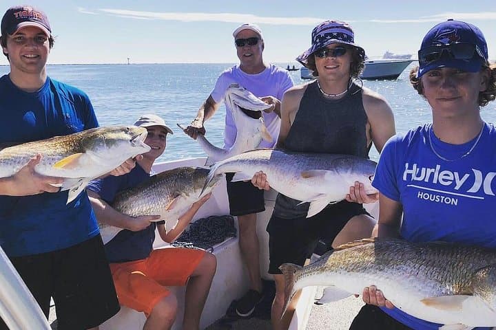 Full-Day Galveston Jetty Fishing Charter — Offshore Picks & Practical Tips photo 5