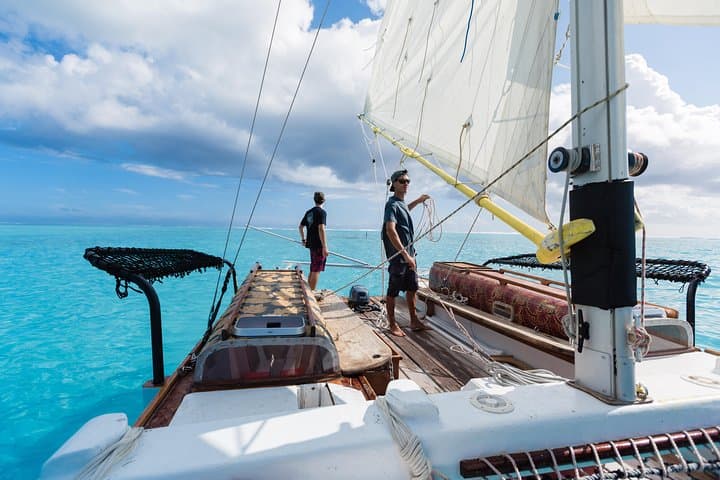 Sail a Va'a Through Moorea's Lagoon: Traditional Double Canoe Experience photo 2