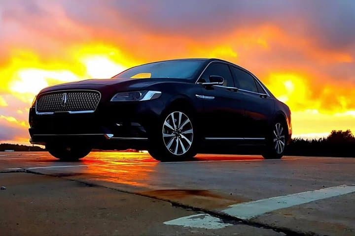 Private Sedan Transfer MDW to Downtown Chicago — Stress‑Free Arrival into the Loop