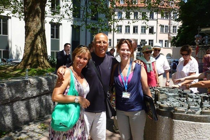 Private Munich Old Town Walking Tour: Marienplatz, Frauenkirche & Viktualienmarkt photo 4