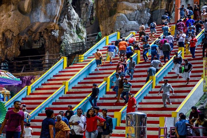 Batu Caves, Selayang Hot Springs & Templer Park Waterfalls: Private Day Tour from Kuala Lumpur photo 4