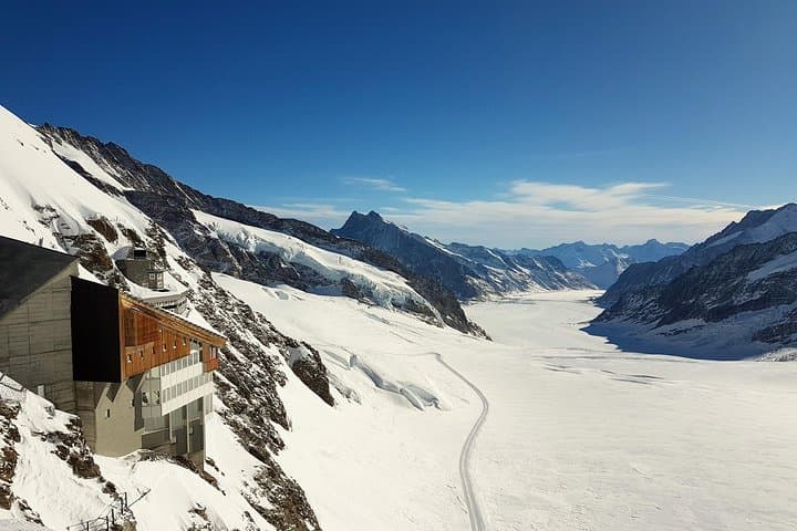 4-Day Escorted Swiss Tour: Private Driver & Local Guide from Zürich to Lucerne photo 4