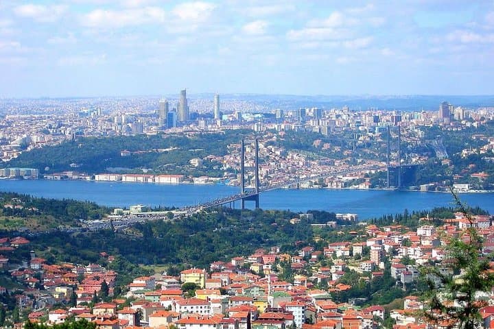 Istanbul Bosphorus Cruise & Dolmabahçe Palace Day Tour — Asian Side and Çamlıca Hill photo 3