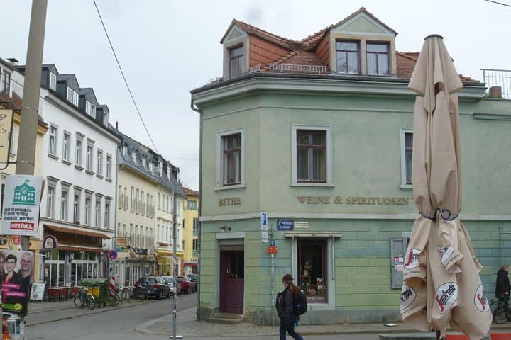 Dresden Neustadt Walking Tour: Wilhelminian Architecture & Creative Industries (90 min) photo 3