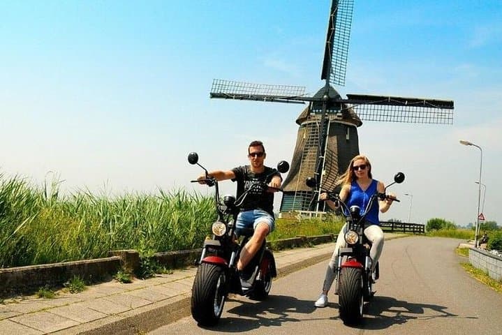 Electric Scooter Tour: Amsterdam to Volendam & Marken Half-Day Adventure