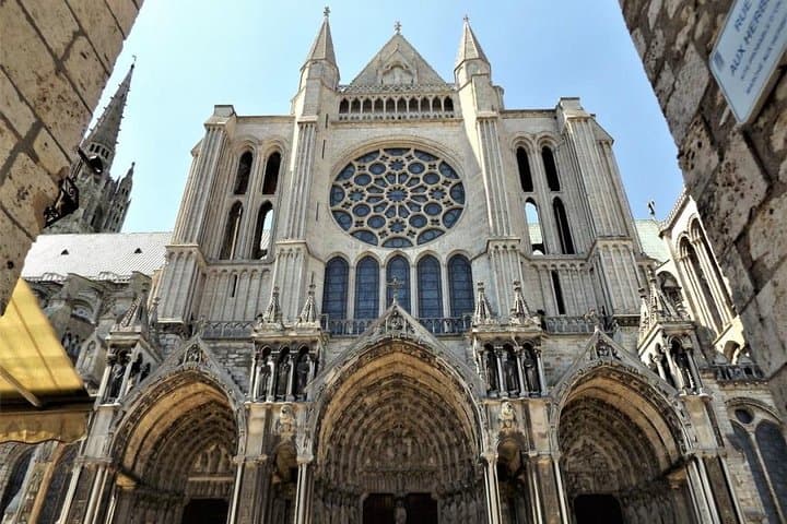 Chartres Cathedral Private Day Trip: Gothic Masterpiece & Stained-Glass Highlights photo 4