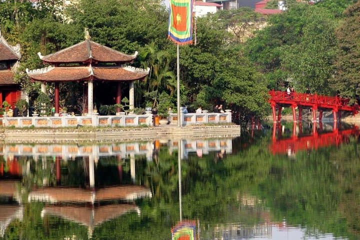 Hanoi Private City Tour — Customizable Full-Day Cultural Highlights photo 3