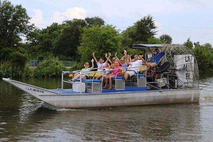 Large Airboat Swamp Tour from New Orleans: High-Speed Bayou Adventure photo 1