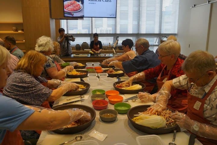 Seoul Kimchi Making and Hanbok Palace Experience photo 5