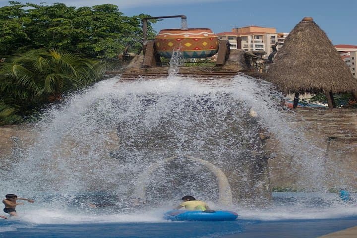 Sunway Lagoon Kuala Lumpur — 2-Day Water Park, Theme Park & Wildlife Pass photo 5