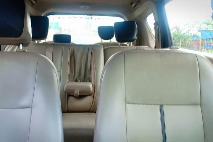 Drive Mumbai Your Way: Private AC Car and Driver (8 Hours, 80 km) photo 4