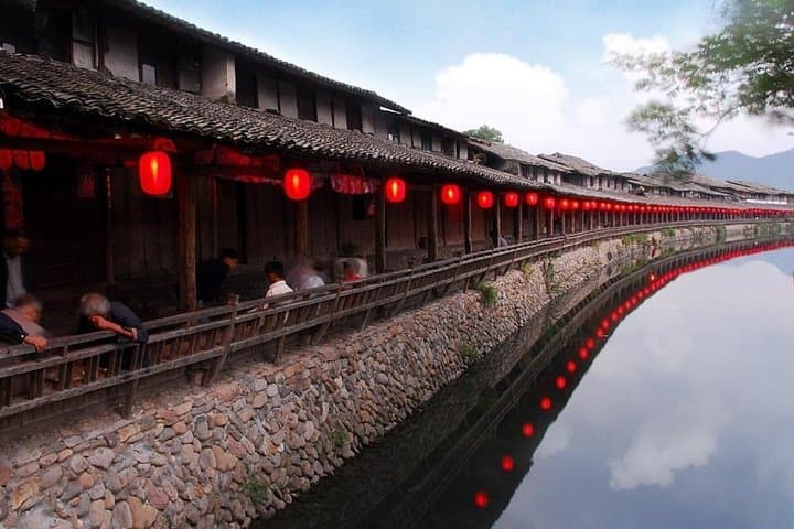 Float the Nanxi: Bamboo Rafting and Lishui Old Street Private Day Tour photo 4