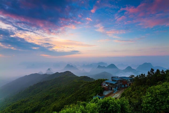 Li River Photography Mini Group Day Tour — Yao Mountain, Bamboo Raft & Xingping photo 2