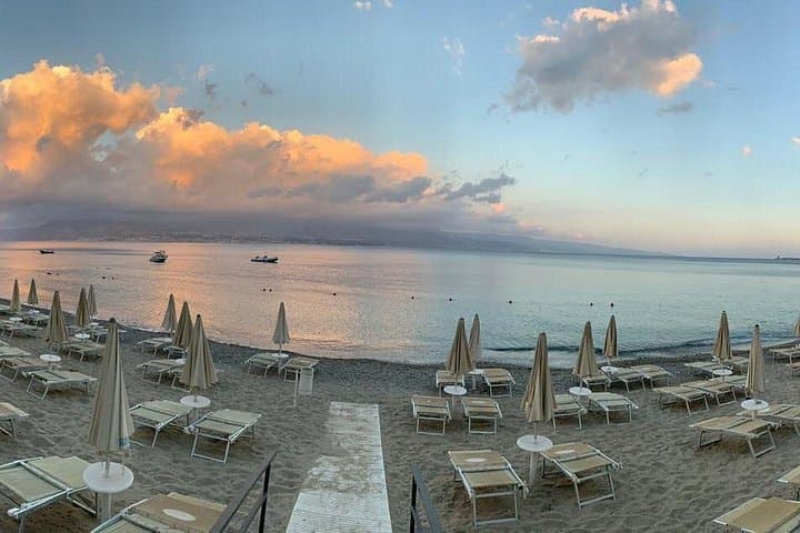 Messina Full-Day Beach and History Tour — Duomo, Strait Views & Ionian Shores photo 1