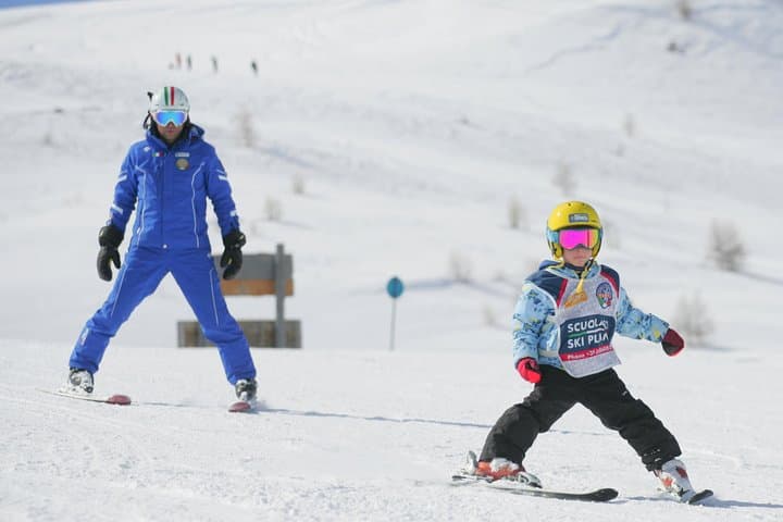 Livigno Mini-Group Ski Lessons — 3-Hour Daily Sessions (18 Hours) photo 3
