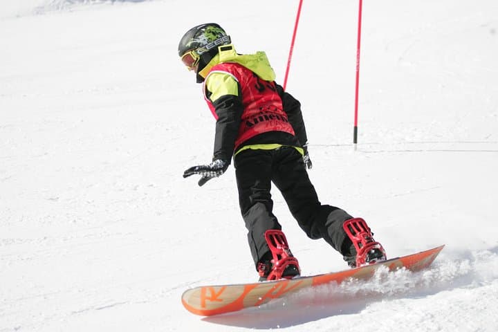 Private Snowboard Lessons in Livigno: Personalized Coaching for Every Level photo 5