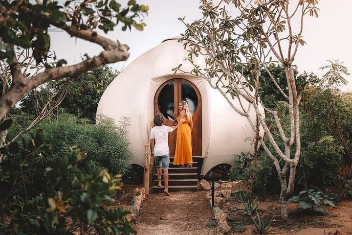 3-Day Yala Honeymoon Glamping & Leopard Safari at Leopard Nest