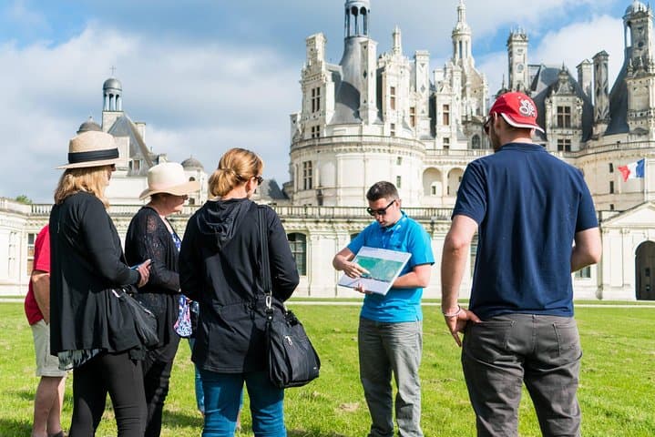 Loire Valley Castles Day Trip from Paris — Chenonceau, Chambord & Amboise with Wine Tasting