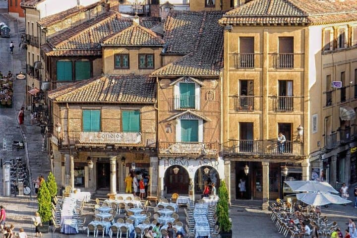 Segovia Day Trip from Madrid by High-Speed Train — Private Guided Tour photo 4
