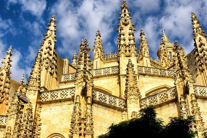Segovia Day Trip from Madrid by High-Speed Train — Private Guided Tour photo 6