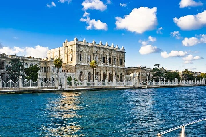 Two Continents in One Day: Full-Day Istanbul Bosphorus, Camlica Hill & Spice Bazaar Tour photo 4