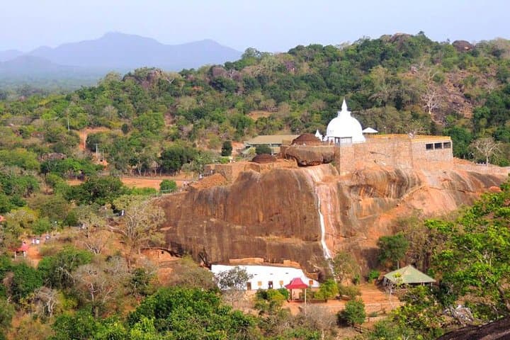 Southern Coastal Temple Tour from Hambantota Harbour — Sithulpawwa, Kirinda & Kataragama