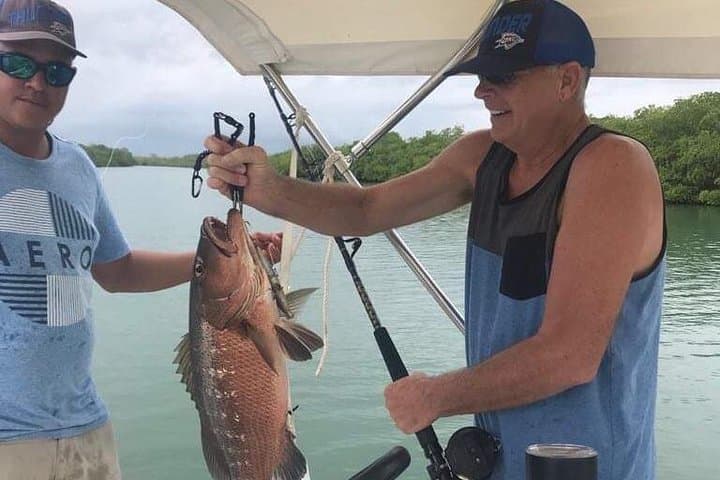 Placencia Inner Reef Fishing Charter — Half-Day Trolling, Spin-Casting & Island Stop photo 4
