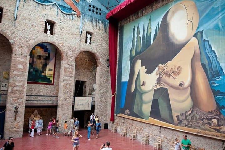 Private Dalí Day Trip from Barcelona to Figueres & Púbol