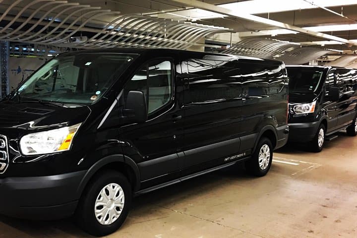 Orlando Private Transfer: Disney & Universal to MCO — Fast, Reliable Airport Ride photo 2