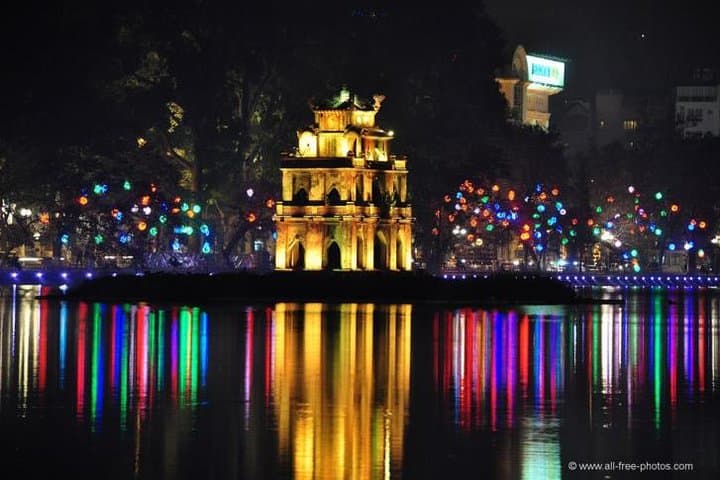 North Vietnam in 7 Days: Hanoi, Halong Bay, Sapa & Ninh Binh Adventure photo 1