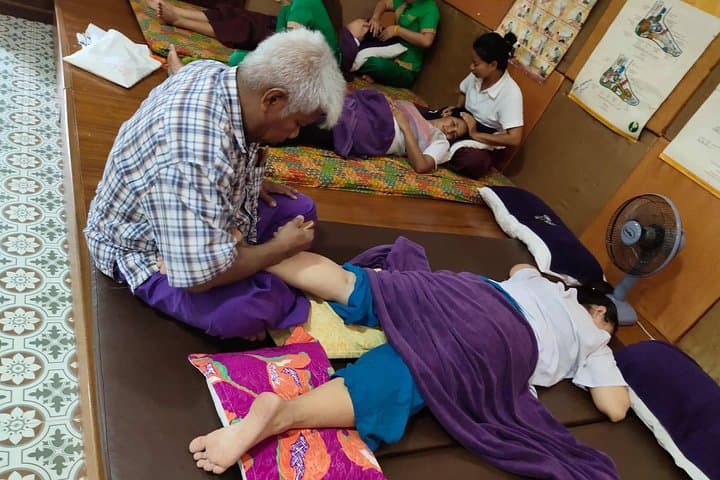Learn Thai Foot Massage in Bophut: 1-Hour Course at Samui Spa School photo 6