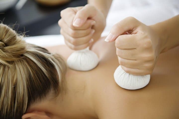 Thai Massage with Herbal Compress Ball in Bophut, Koh Samui photo 3