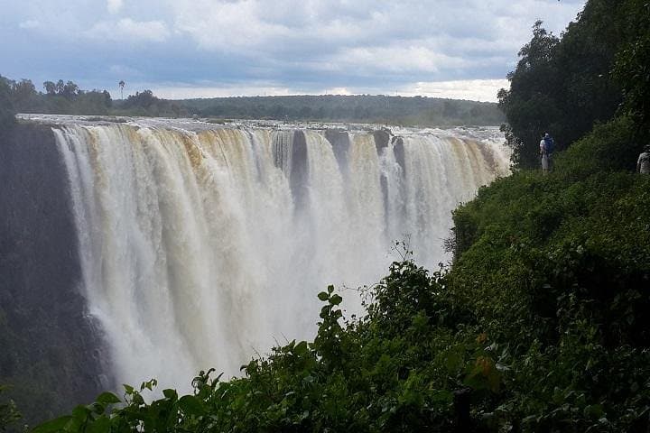 Victoria Falls Zambia Guided Tour: Best Viewpoints, Practical Tips & What to Expect photo 2