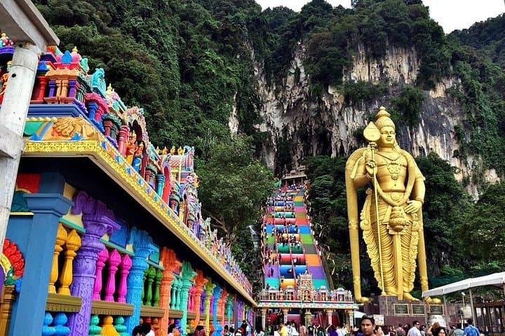 Kuala Lumpur Countryside & Batu Caves Half-Day Tour — Royal Selangor, Batik and 272 Steps photo 3