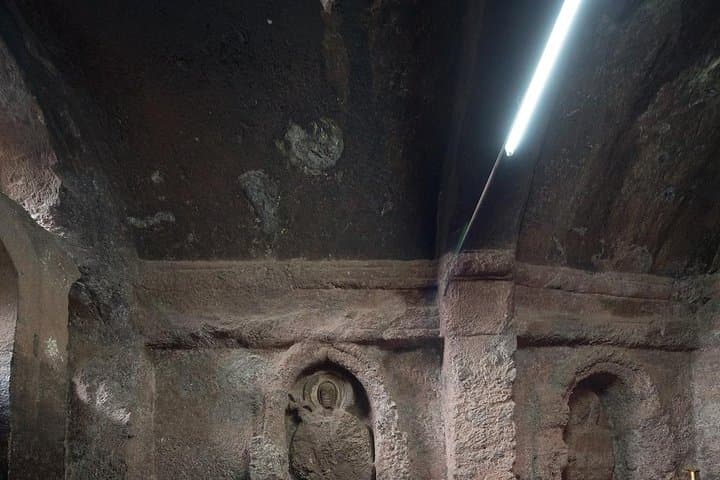 Exploring Lalibela's Rock Churches and Asheton Mariam Monastery photo 4