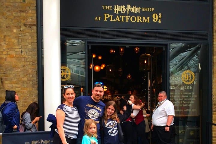 Kid-Friendly Harry Potter Walking Tour in London — Piccadilly to Platform 9¾