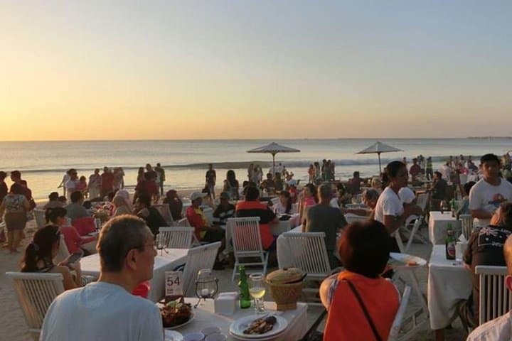 Tanah Lot Temple & Jimbaran Beach Seafood Sunset Dinner — Private Bali Tour photo 3