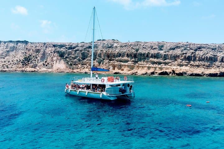 Limassol Catamaran Cruise: Full-Day Mediterranean Swim, Buffet & Open Bar