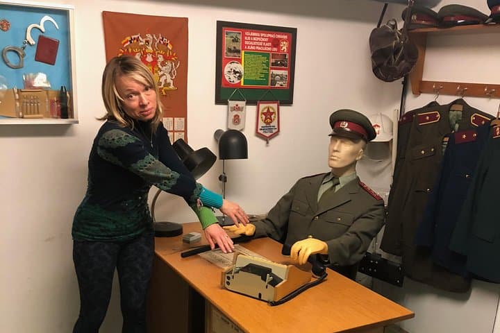 Velvet Revolution and Communism Walking Tour of Prague — Sites, Stories & Practical Tips photo 2