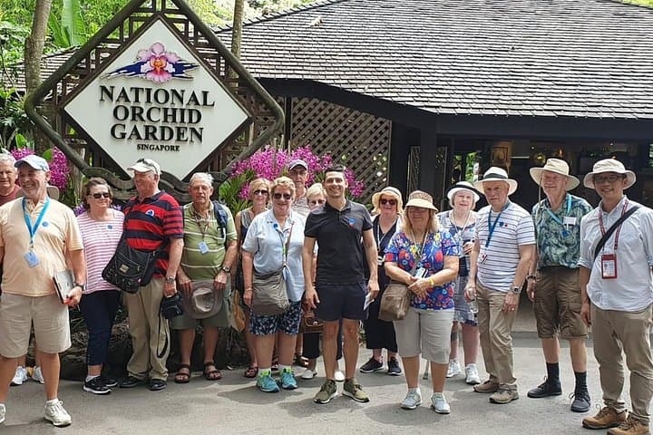 Private Tour: Singapore Botanic Garden Rainforest & National Orchid Garden