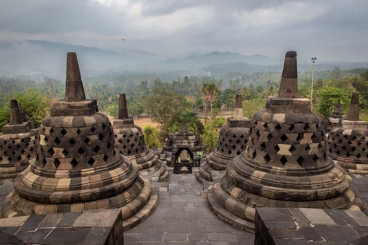 Half-Day Borobudur Temple Tour from Yogyakarta: Courtyard Access & Cultural Guide photo 3