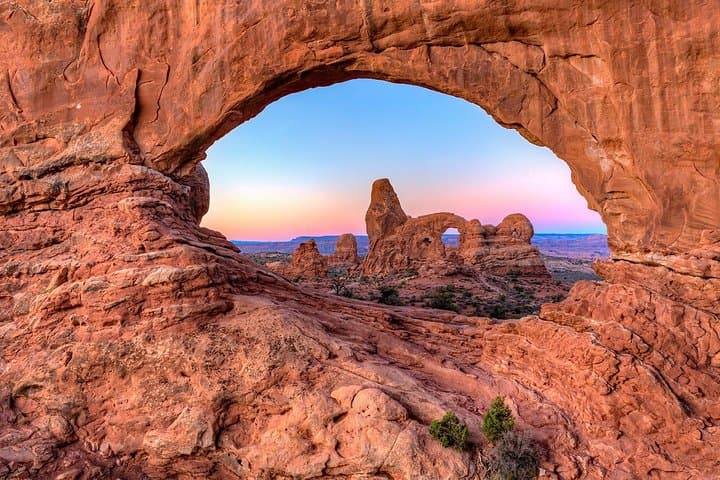 Sunrise to Sunset Photography Day in Moab: Arches, Dead Horse Point & Canyonlands photo 3