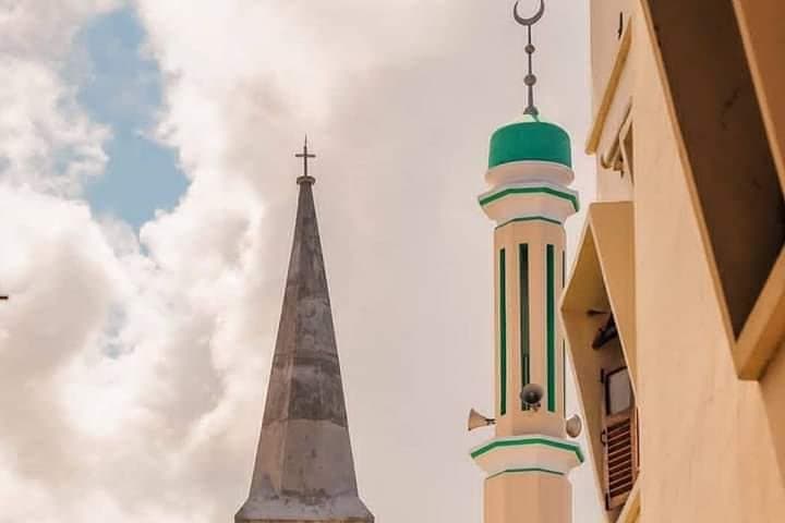 Full-Day Zanzibar: Prison Island, Stone Town & Spice Farm Experience