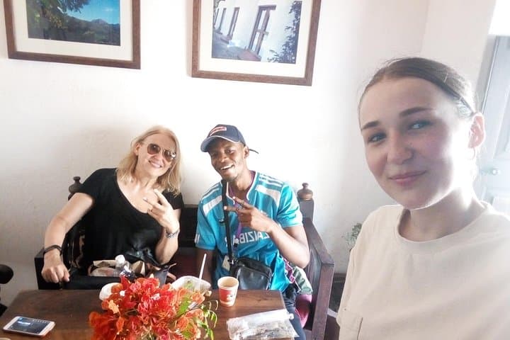 Full-Day Zanzibar: Prison Island, Stone Town & Spice Farm Experience photo 2