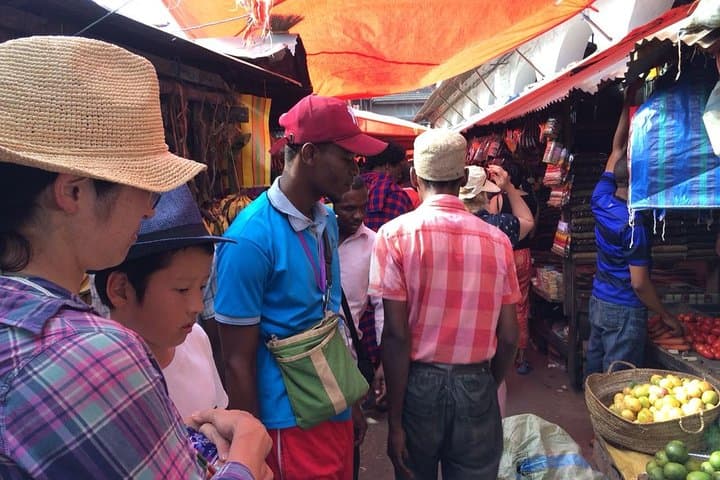 Full-Day Zanzibar: Prison Island, Stone Town & Spice Farm Experience photo 4